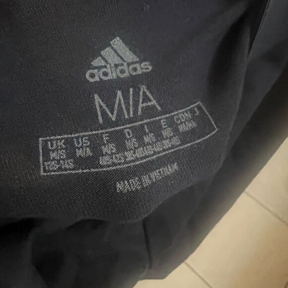 Adidas Black and White Leggings Sleek Athletic Style - Picture 4 of 4